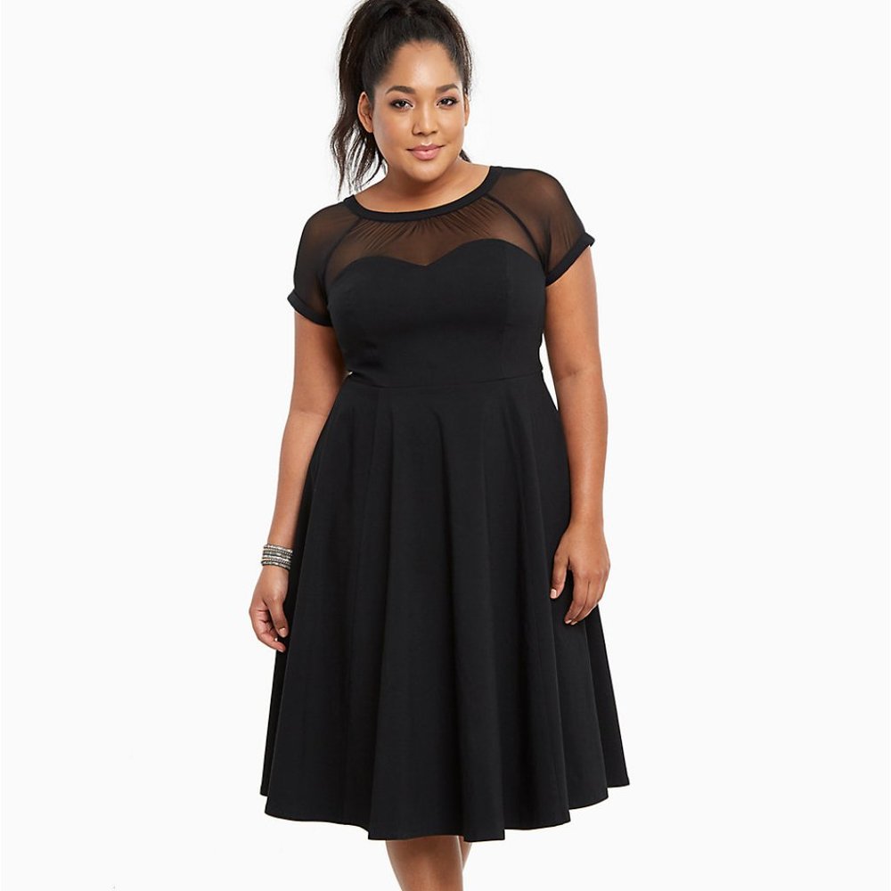 NWT Torrid Mesh Inset Swing Dress